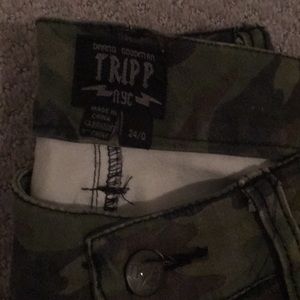 Tripp nyc Jeans - Tripp nyc camo jeans Tripp nyc Jeans - Tripp nyc camo jeans